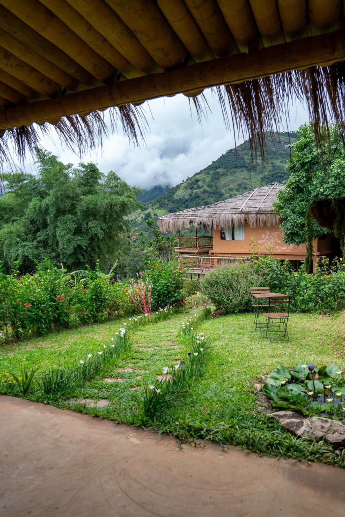 The Mudhouse Marayoor Hotel Munnar Kültér fotó